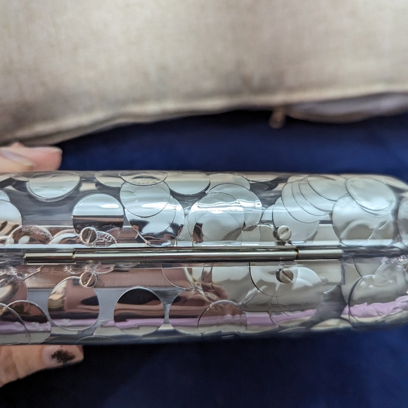 Alexander McQueen Four-Ring Clutch - Picture 11 of 14